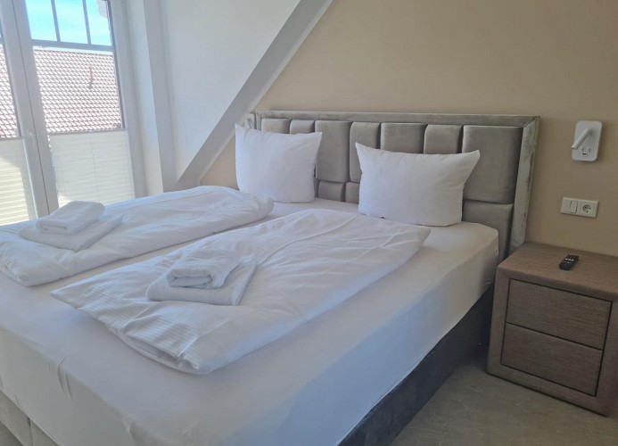 1. Schlafzimmer