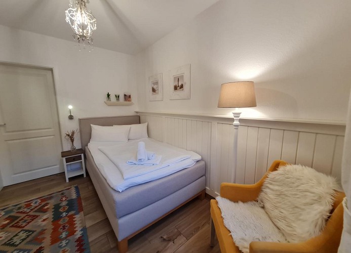 Schlafzimmer 2