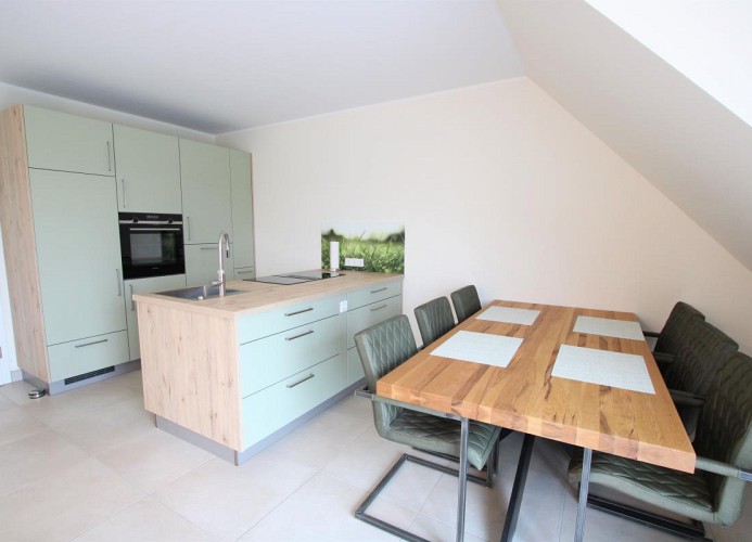 Küche und Essbereich