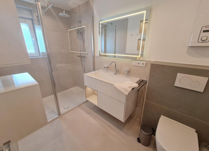 1. Badezimmer